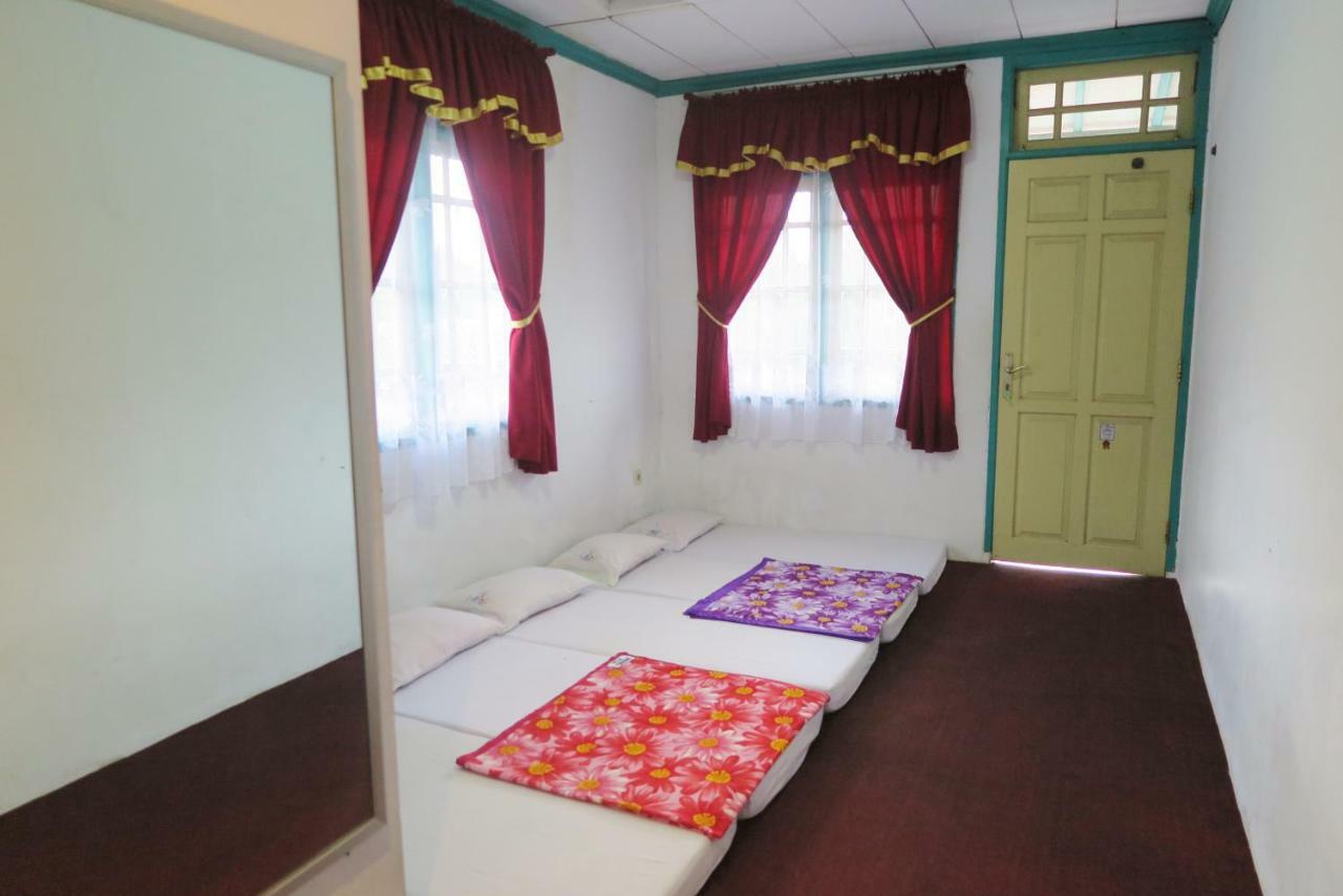 Villa Tiandiva Cisarua Luaran gambar